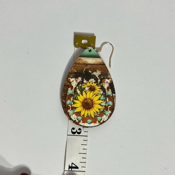 Sunflower earrings - Picture 4 of 4
